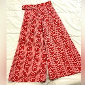 Vintage 70’s tapestry woven high waist culotte pants.